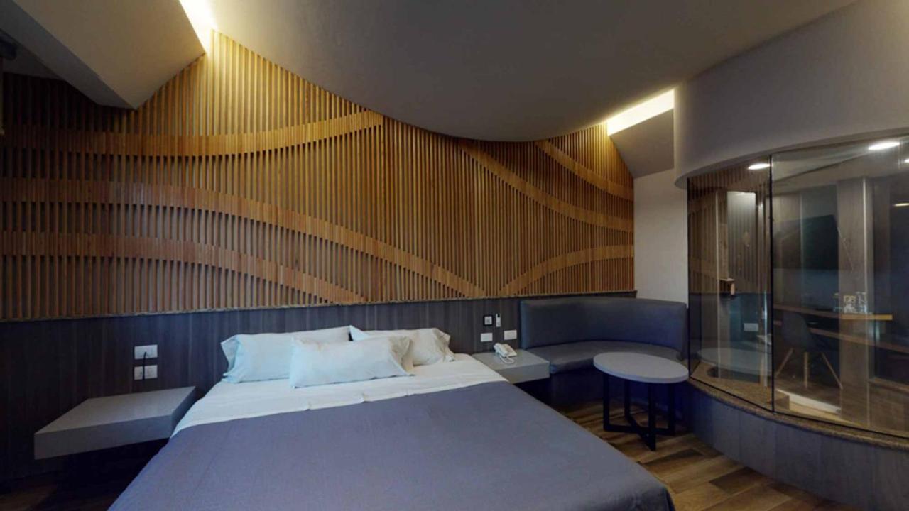 Hotel Patriotismo Città del Messico Esterno foto