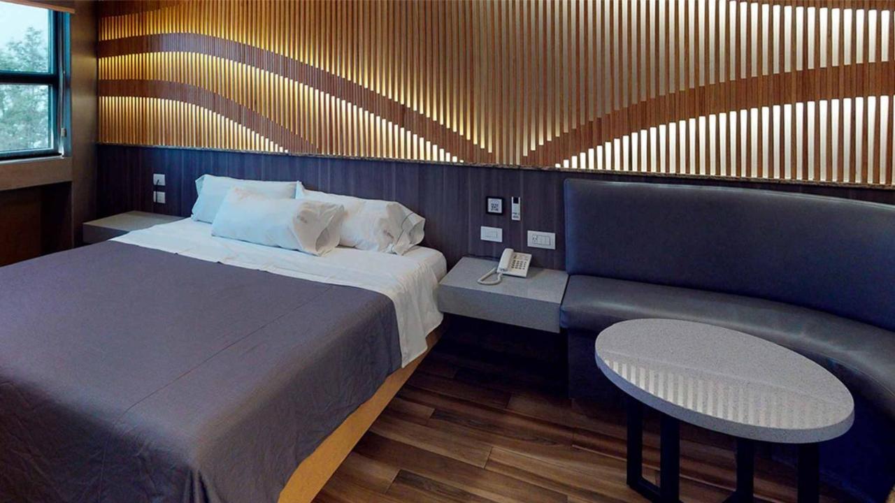 Hotel Patriotismo Città del Messico Esterno foto