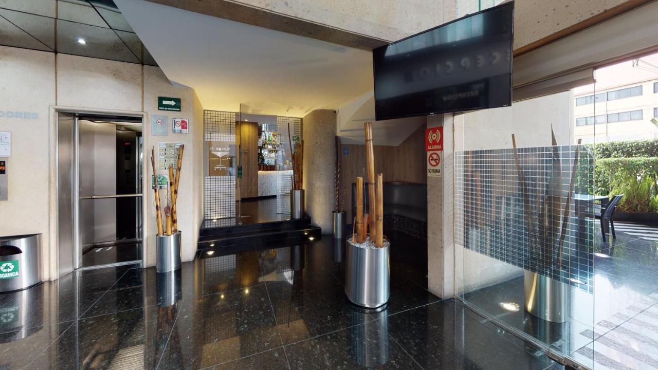 Hotel Patriotismo Città del Messico Esterno foto